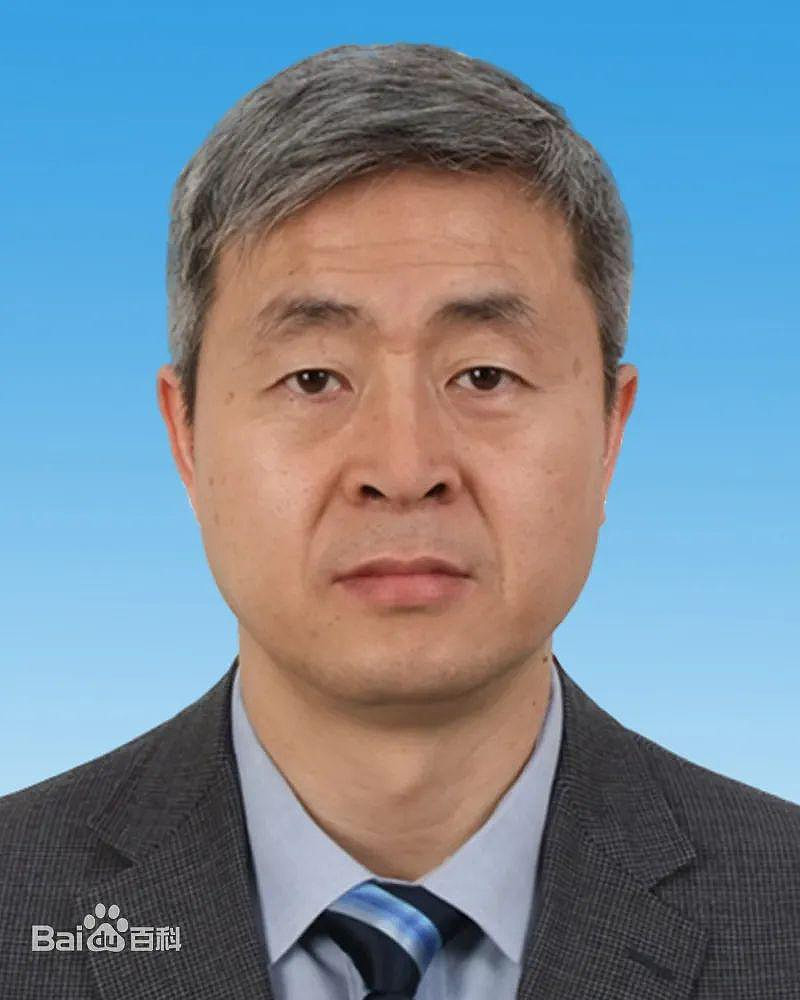 顾子明-3