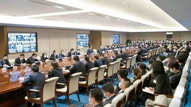 顾子明-1