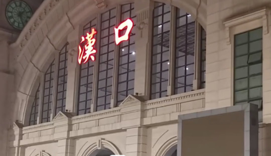 %title缩略图